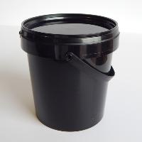 10 PLASTIC CONTAINERS & LIDS - BLACK